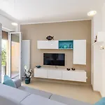 Dimora Concept-coral Dream Suite-free Parking-bike Room-beautiful Flat Near The Sea Apartman Finale Ligure