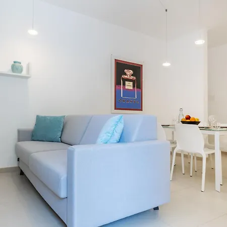 Dimora Concept-coral Dream Suite-free Parking-bike Room-beautiful Flat Near The Sea Finale Ligure