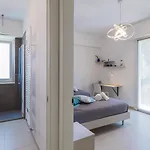 Dimora Concept-coral Dream Suite-free Parking-bike Room-beautiful Flat Near The Sea Appartement