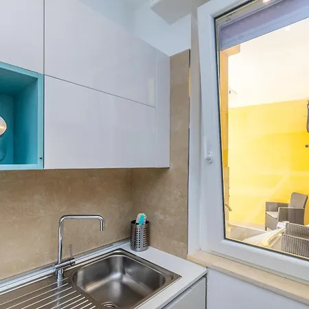 Dimora Concept-coral Dream Suite-free Parking-bike Room-beautiful Flat Near The Sea *