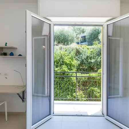 아파트 Dimora Concept-coral Dream Suite-free Parking-bike Room-beautiful Flat Near The Sea 피날레리구레