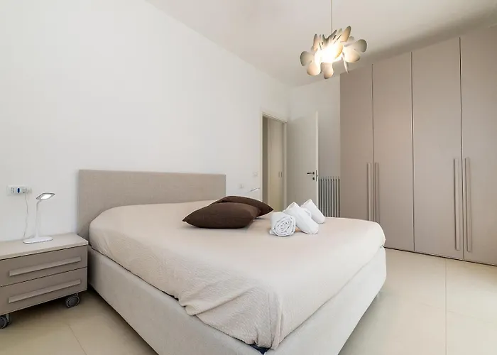 Dimora Concept-coral Dream Suite-free Parking-bike Room-beautiful Flat Near The Sea *